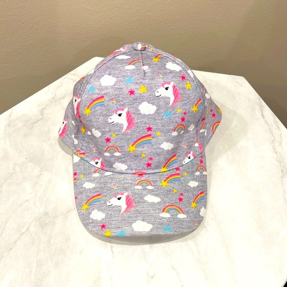 🔥Gray Unicorn and Rainbow Cap🔥